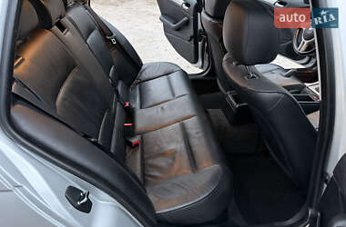 Универсал BMW 3 Series 2002 в  фото 23 Универсал BMW 3 Series 2002 в