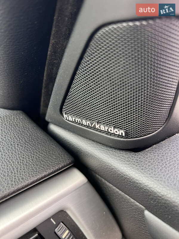 Кабриолет BMW 3 Series 2013 в Киеве фото 23 Кабриолет BMW 3 Series 2013 в Киеве