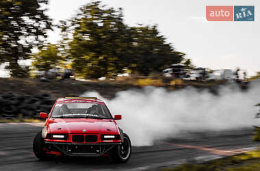 Седан BMW 3 Series 1994 в Любашевке