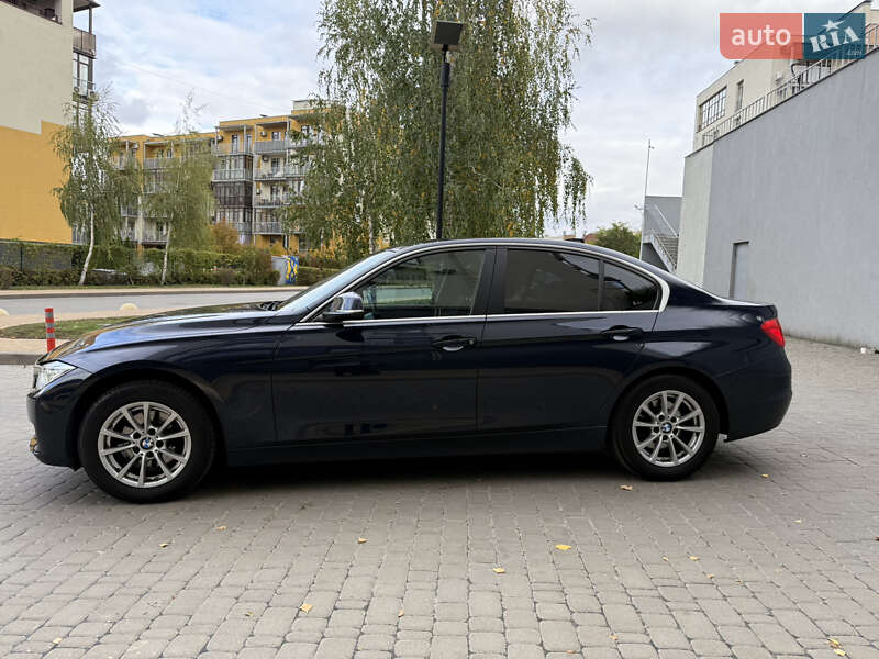 Седан BMW 3 Series 2015 в Києві фото 6 Седан BMW 3 Series 2015 в Києві