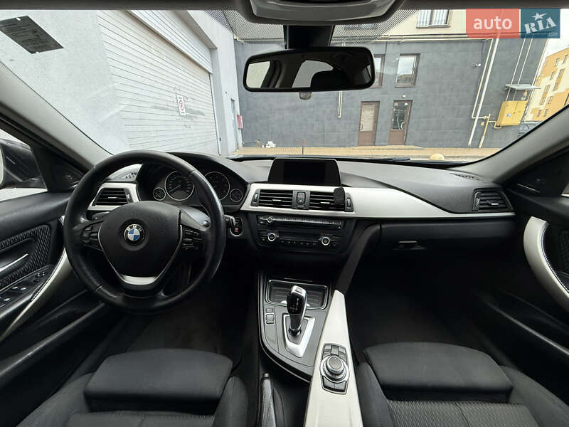 Седан BMW 3 Series 2015 в Києві фото 15 Седан BMW 3 Series 2015 в Києві