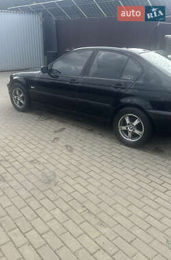 Седан BMW 3 Series 1998 в Верховині
