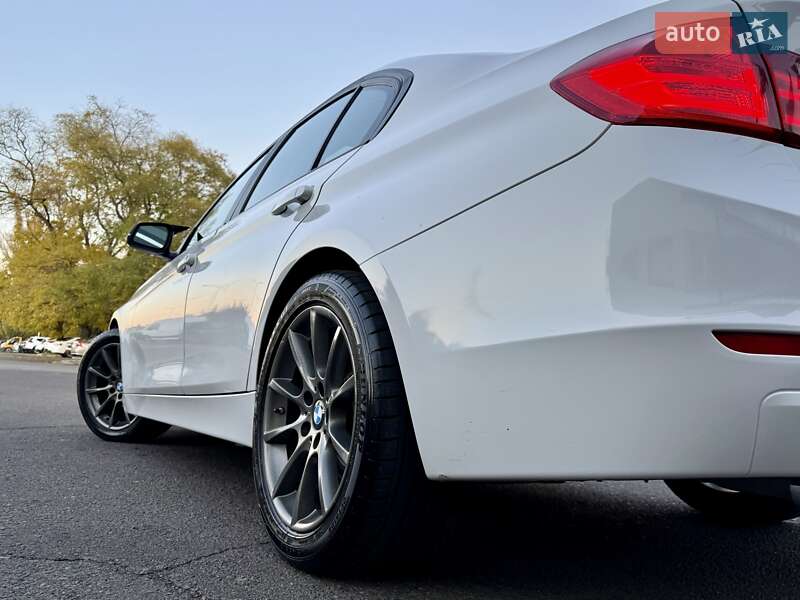 Седан BMW 3 Series 2012 в Одессе фото 20 Седан BMW 3 Series 2012 в Одессе