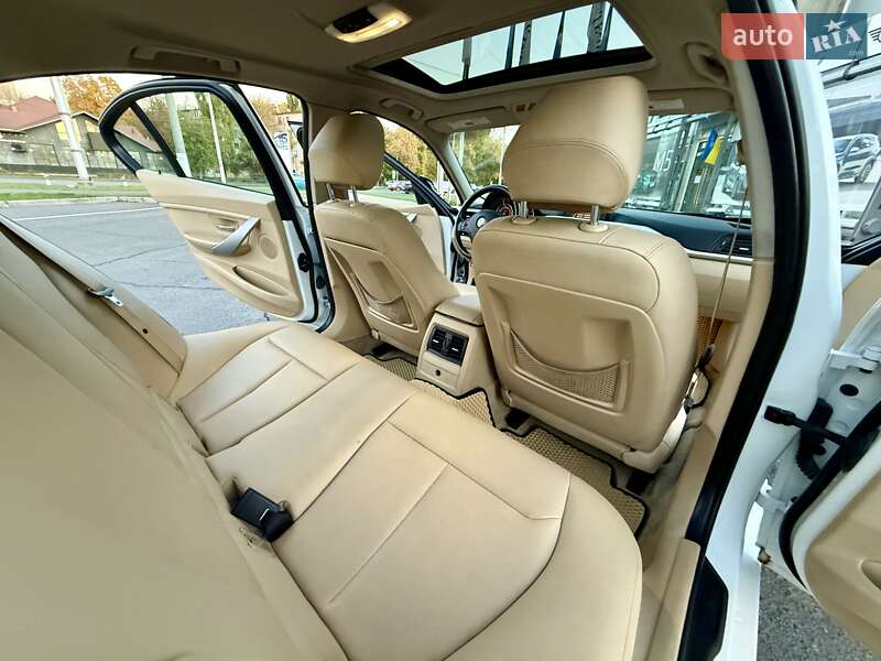 Седан BMW 3 Series 2012 в Одессе фото 53 Седан BMW 3 Series 2012 в Одессе