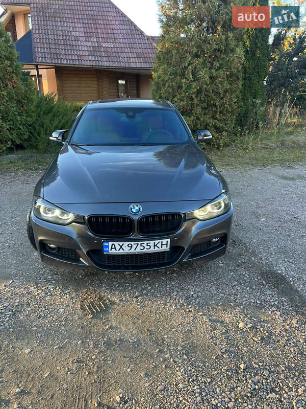 Седан BMW 3 Series 2015 в Трускавце