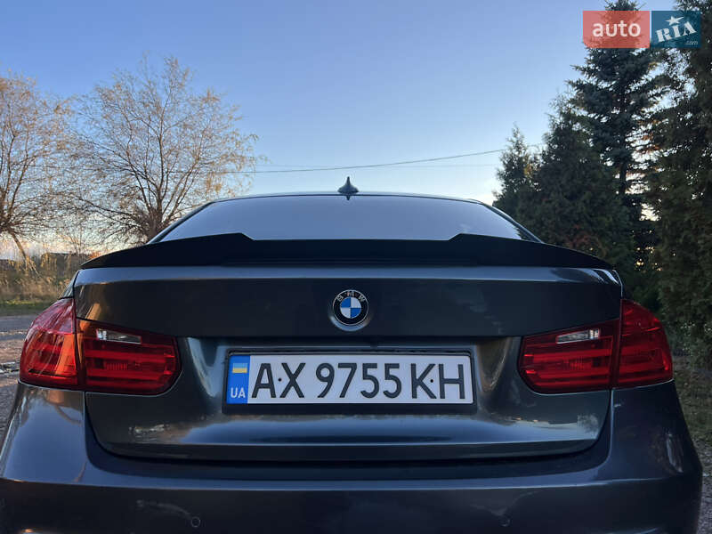 Седан BMW 3 Series 2015 в Трускавце