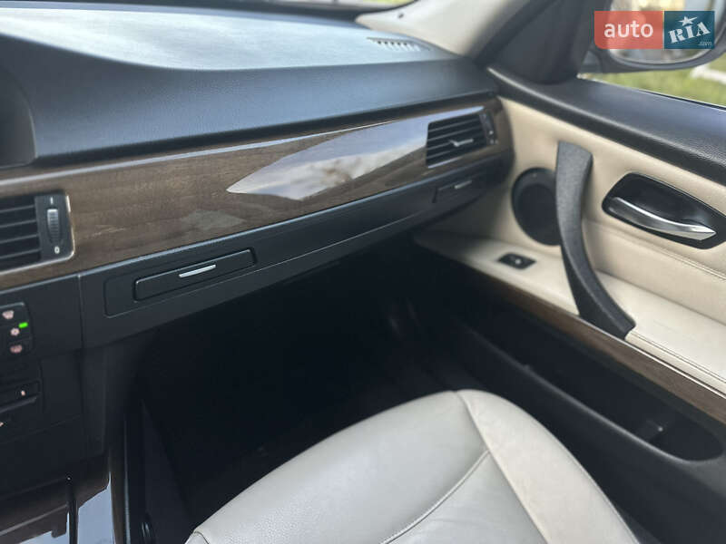 Универсал BMW 3 Series 2011 в Буске фото 54 Универсал BMW 3 Series 2011 в Буске