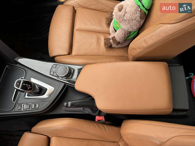Універсал BMW 3 Series 2017 в Києві