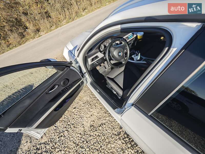 Универсал BMW 3 Series 2010 в Ивано-Франковске фото 7 Универсал BMW 3 Series 2010 в Ивано-Франковске