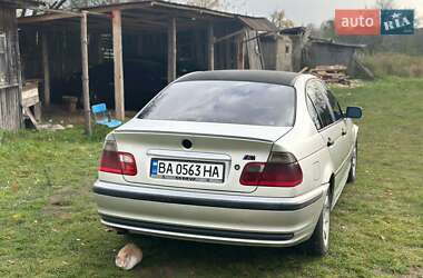 Седан BMW 3 Series 2000 в Глинном