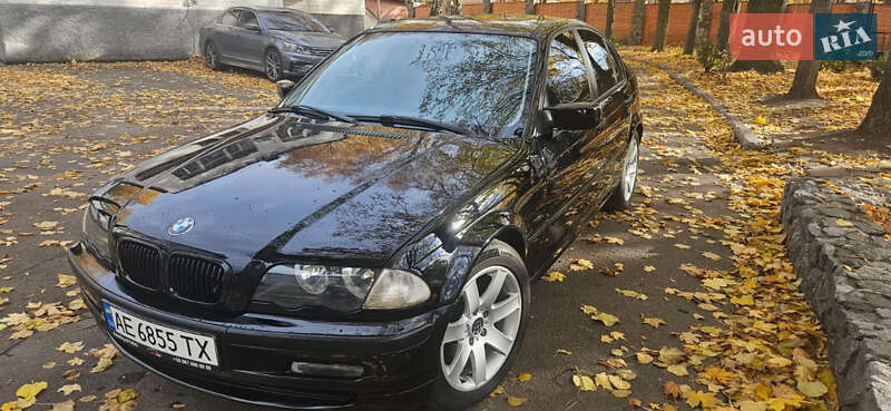 Седан BMW 3 Series 2000 в Днепре