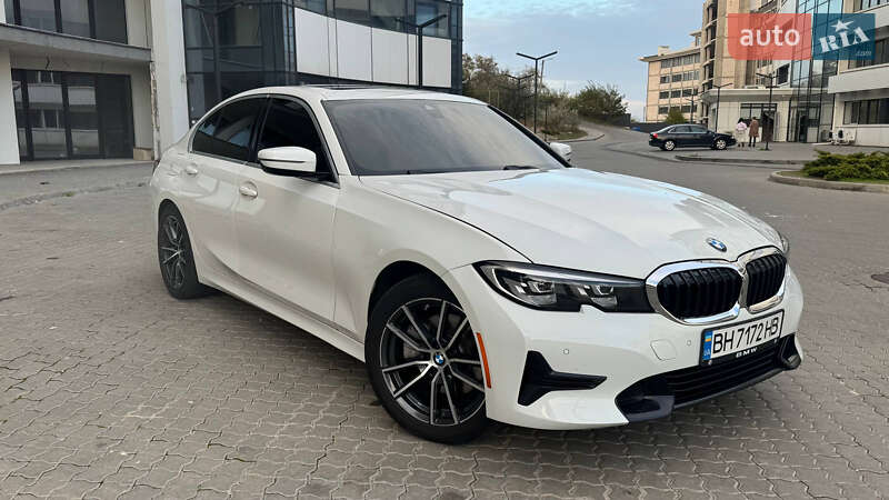 Седан BMW 3 Series 2019 в Черноморске