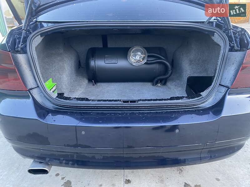 Седан BMW 3 Series 2005 в Песчанке