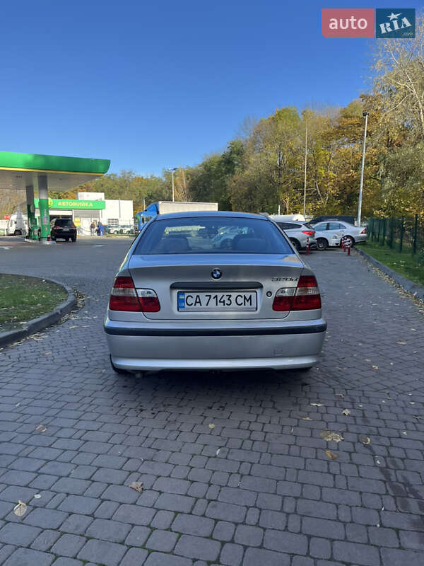 Седан BMW 3 Series 2002 в Киеве