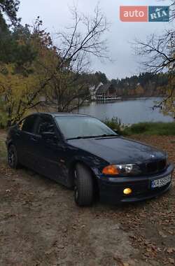 Седан BMW 3 Series 2000 в Киеве