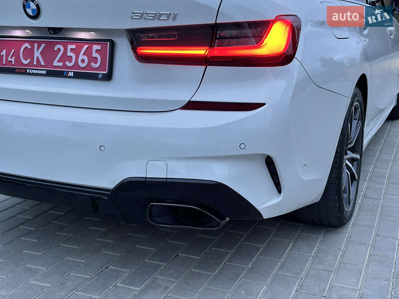 Седан BMW 3 Series 2022 в Виннице