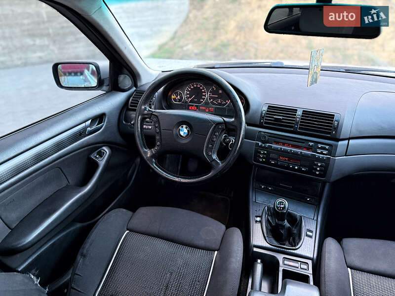 Универсал BMW 3 Series 2003 в Черновцах