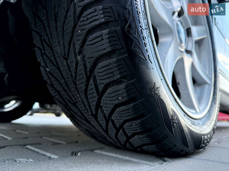 Универсал BMW 3 Series 2003 в Черновцах