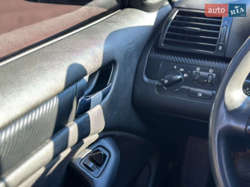Седан BMW 3 Series 2003 в Запорожье фото 13 Седан BMW 3 Series 2003 в Запорожье