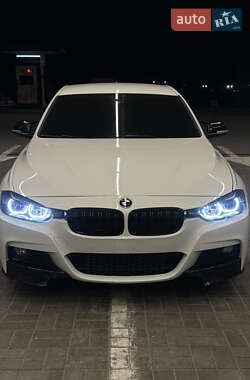 Седан BMW 3 Series 2013 в Дніпрі