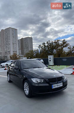 Седан BMW 3 Series 2007 в Киеве