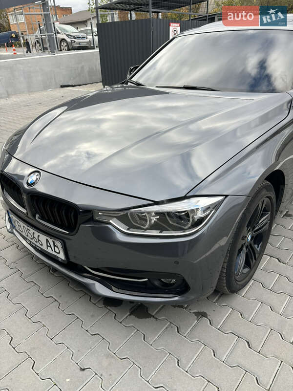 Седан BMW 3 Series 2017 в Виннице фото 10 Седан BMW 3 Series 2017 в Виннице