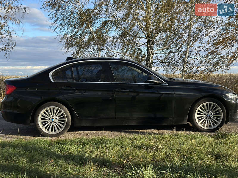 Седан BMW 3 Series 2013 в Вінниці