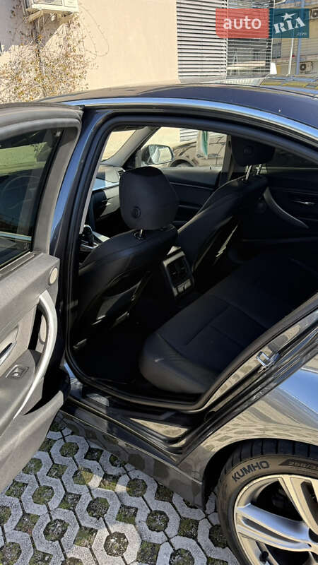 Седан BMW 3 Series 2013 в Сваляве