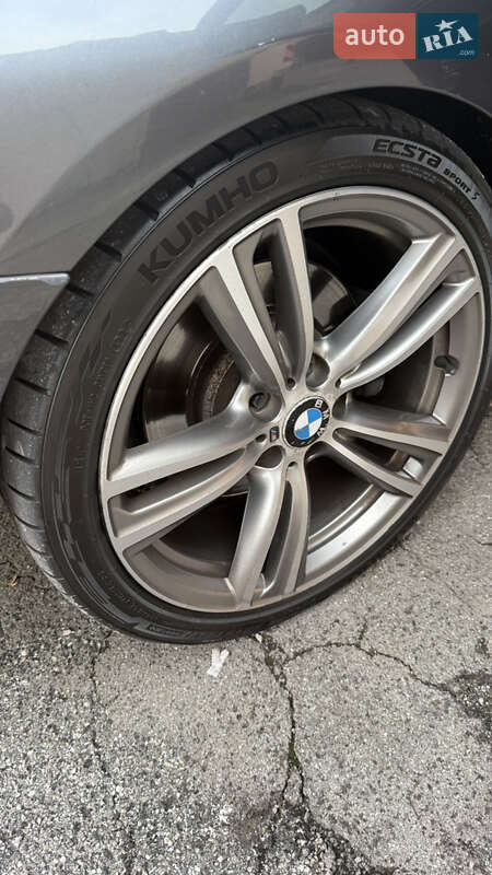 Седан BMW 3 Series 2013 в Сваляве