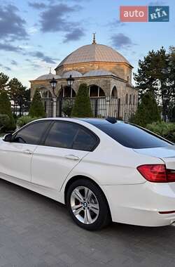 Седан BMW 3 Series 2015 в Измаиле Седан BMW 3 Series 2015 в Измаиле