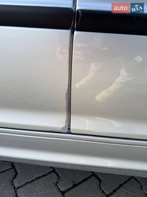 Седан BMW 3 Series 1999 в Черновцах