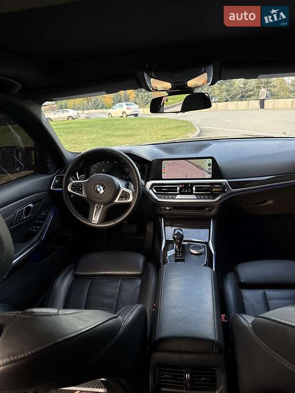 Седан BMW 3 Series 2021 в Киеве