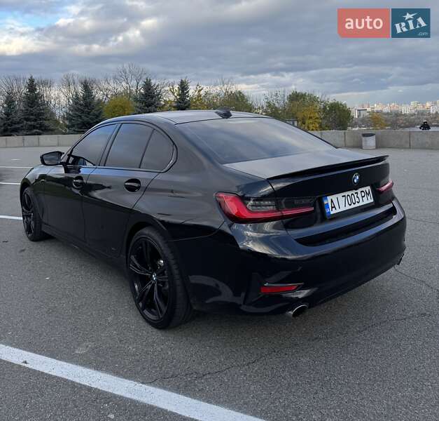 Седан BMW 3 Series 2021 в Киеве