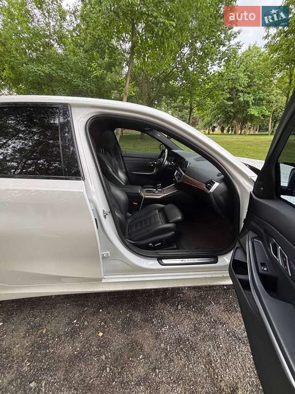 Седан BMW 3 Series 2020 в Хмельницком фото 27 Седан BMW 3 Series 2020 в Хмельницком