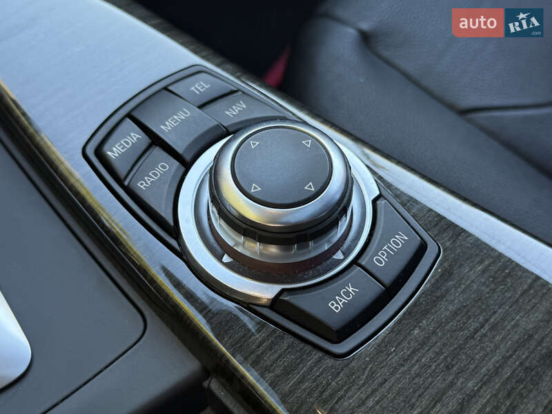 Седан BMW 3 Series 2012 в Одессе