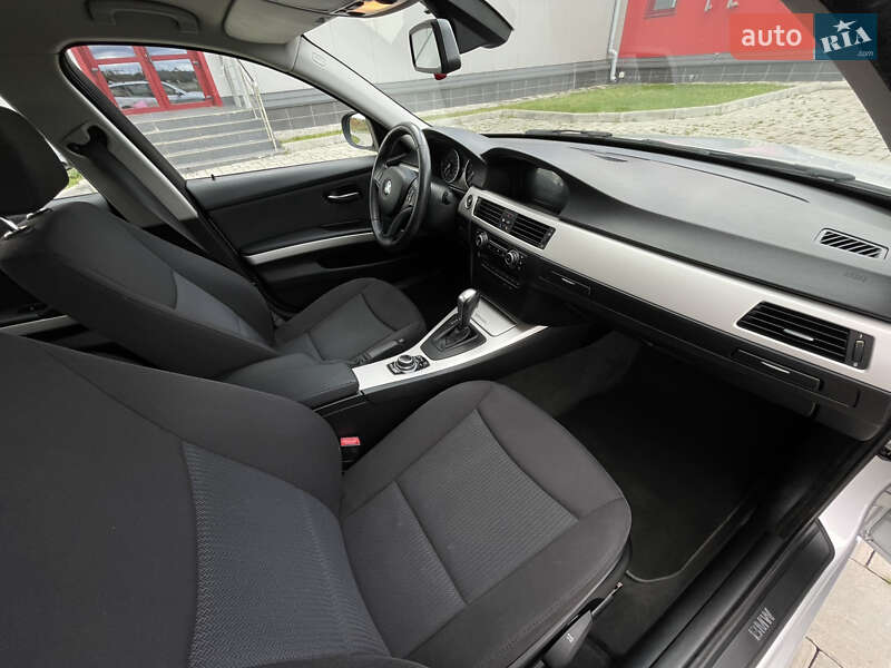 Универсал BMW 3 Series 2010 в Ровно фото 72 Универсал BMW 3 Series 2010 в Ровно