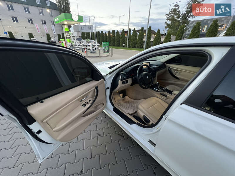 Седан BMW 3 Series 2012 в Киеве фото 13 Седан BMW 3 Series 2012 в Киеве