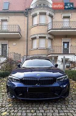 Седан BMW 3 Series 2019 в Києві