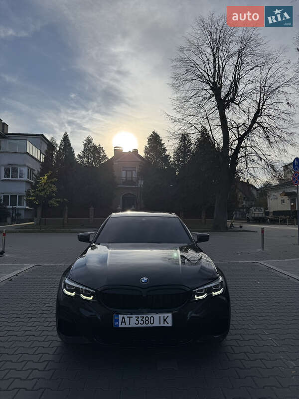 Седан BMW 3 Series 2021 в Ивано-Франковске