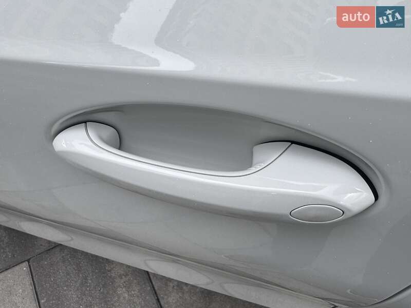 Седан BMW 3 Series 2025 в Киеве фото 12 Седан BMW 3 Series 2025 в Киеве