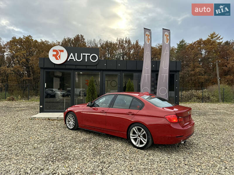 Седан BMW 3 Series 2013 в Львові
