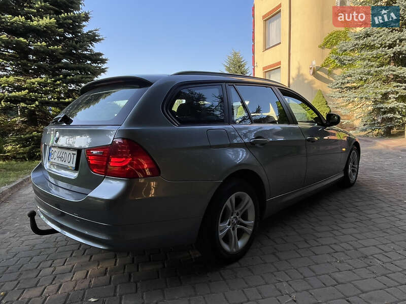 Универсал BMW 3 Series 2010 в Львове