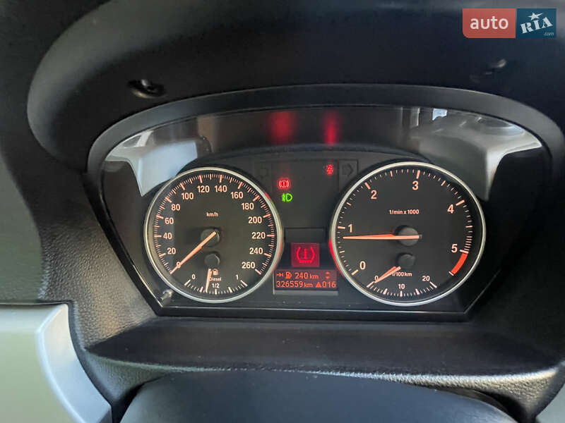 Универсал BMW 3 Series 2010 в Львове