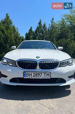 Седан BMW 3 Series 2019 в Львові