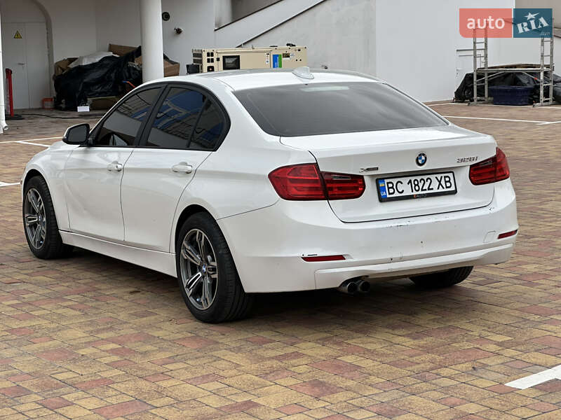 Седан BMW 3 Series 2012 в Киеве