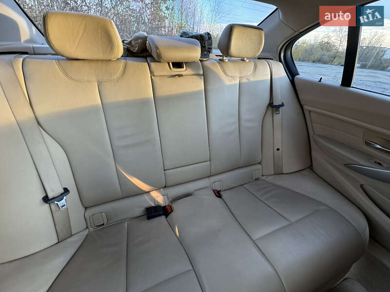 Седан BMW 3 Series 2013 в Днепре фото 15 Седан BMW 3 Series 2013 в Днепре