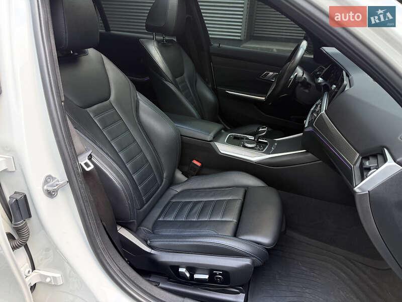 Седан BMW 3 Series 2019 в Києві