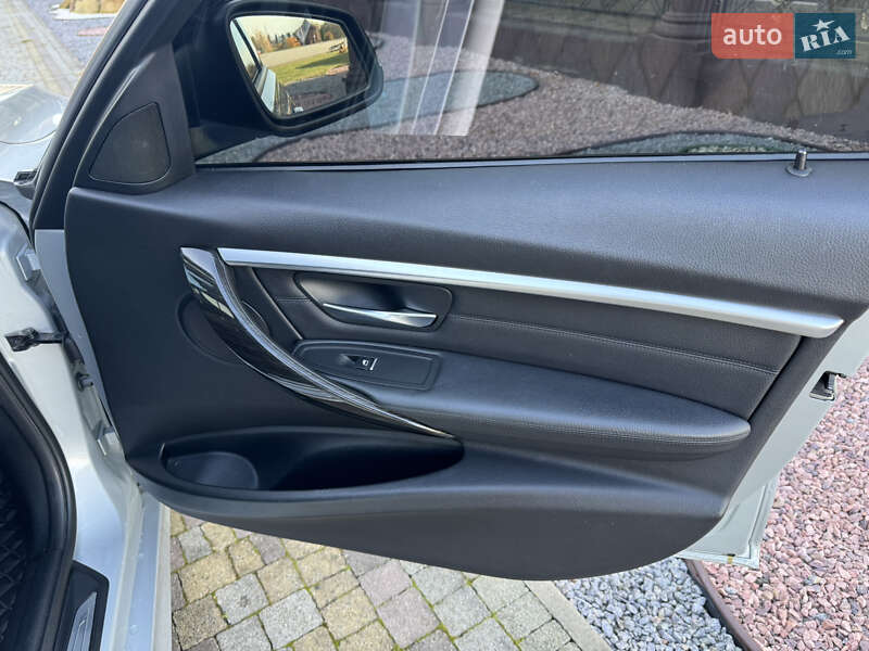 Седан BMW 3 Series 2016 в Лужанах фото 22 Седан BMW 3 Series 2016 в Лужанах