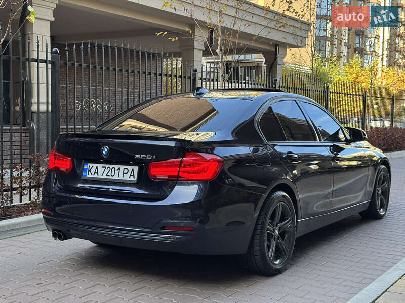 Седан BMW 3 Series 2016 в Киеве фото 6 Седан BMW 3 Series 2016 в Киеве