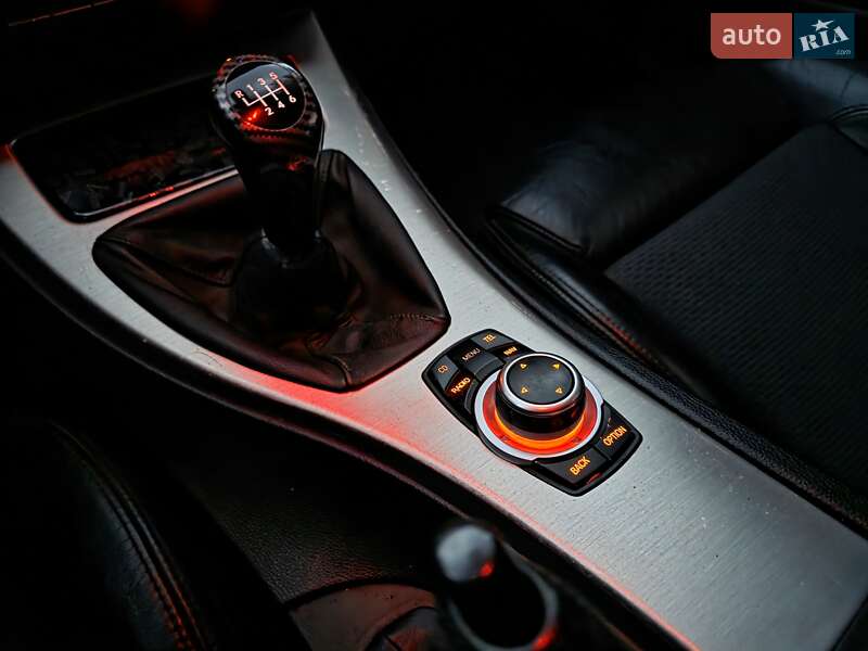 Универсал BMW 3 Series 2009 в Бердичеве фото 46 Универсал BMW 3 Series 2009 в Бердичеве